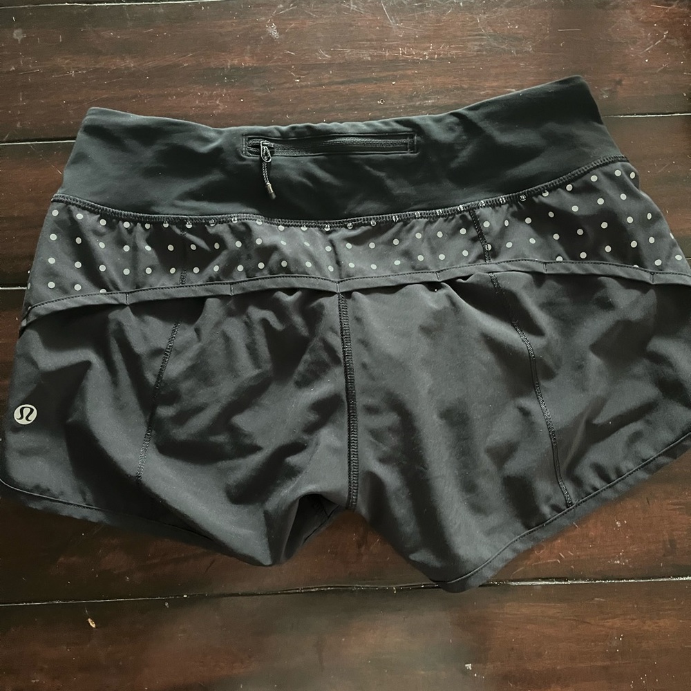 Size 4 lulu running shorts